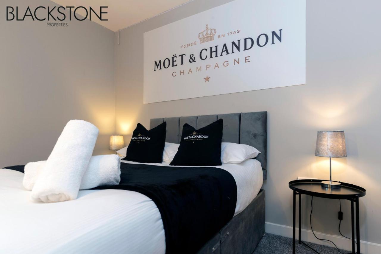 Champagne House - 4 Bed Property Plus 2 Sofa Beds By Bpne Darlington  Exteriér fotografie